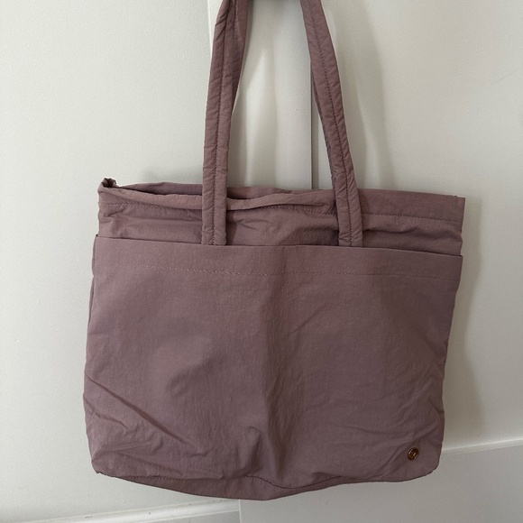 Lululemon On My Level Tote *Large 15L Antoinette - Picture 7 of 7